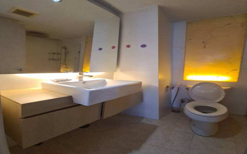 Pattaya, 2 Bedrooms Bedrooms, ,2 BathroomsBathrooms,Condo,For Sale,4,2158