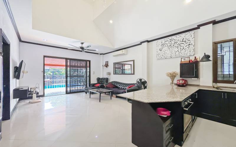 Pattaya, 2 Bedrooms Bedrooms, ,2 BathroomsBathrooms,House,For Rent,2172