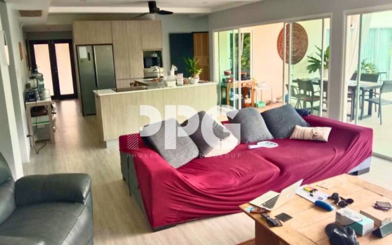 Phuket, 4 Bedrooms Bedrooms, ,5 BathroomsBathrooms,House,For Sale,2194