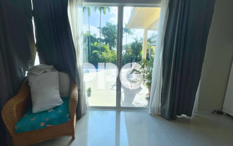 Phuket, 4 Bedrooms Bedrooms, ,5 BathroomsBathrooms,House,For Sale,2194