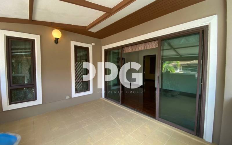 Phuket, 3 Bedrooms Bedrooms, ,3 BathroomsBathrooms,House,For Sale,2198