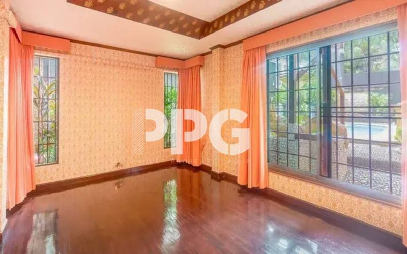 Phuket, 3 Bedrooms Bedrooms, ,3 BathroomsBathrooms,House,For Sale,2203