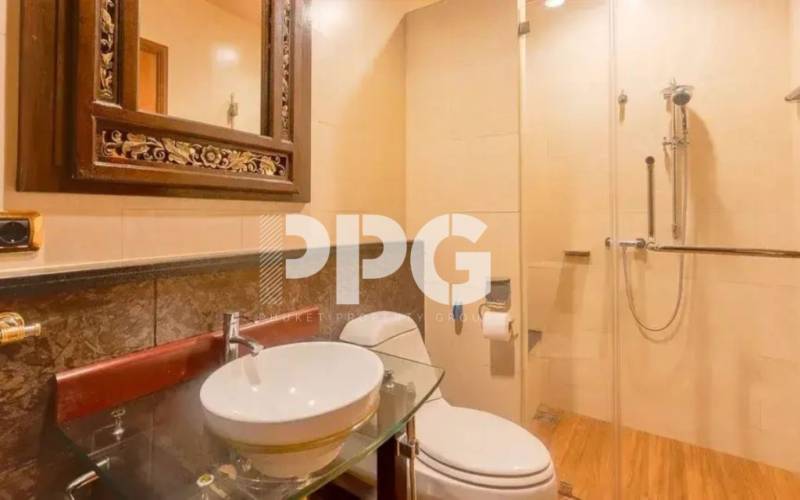 Phuket, 3 Bedrooms Bedrooms, ,3 BathroomsBathrooms,House,For Sale,2203