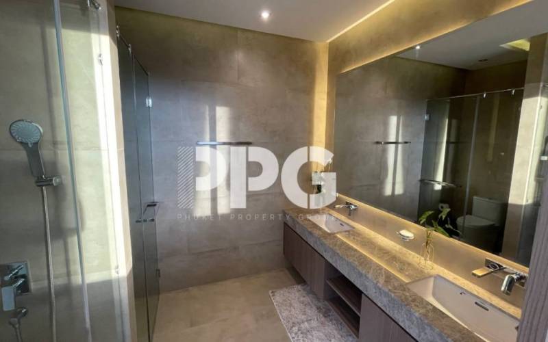 Phuket, 4 Bedrooms Bedrooms, ,5 BathroomsBathrooms,House,For Sale,2206