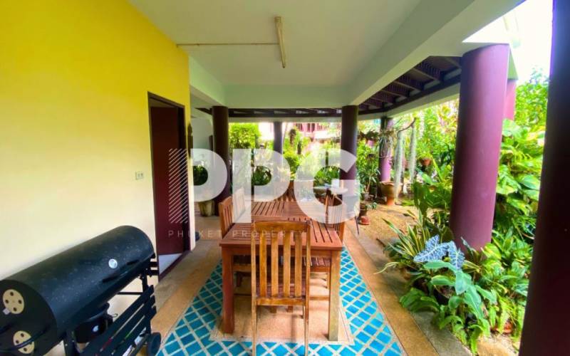 Phuket, 3 Bedrooms Bedrooms, ,3 BathroomsBathrooms,House,For Sale,2237