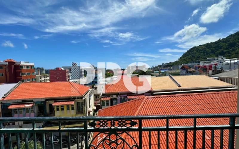 Phuket, 2 Bedrooms Bedrooms, ,2 BathroomsBathrooms,Condo,For Sale,2243