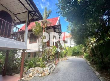 Phuket, 4 Bedrooms Bedrooms, ,Guest house,For Sale,2250