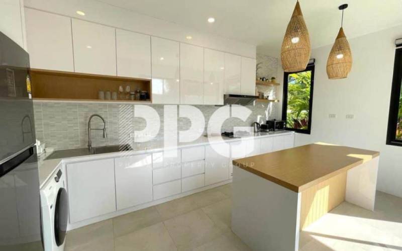 Phuket, 3 Bedrooms Bedrooms, ,4 BathroomsBathrooms,House,For Sale,2260