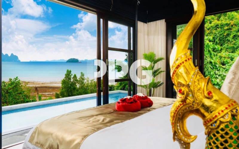 Phuket, 4 Bedrooms Bedrooms, ,5 BathroomsBathrooms,House,For Sale,2281