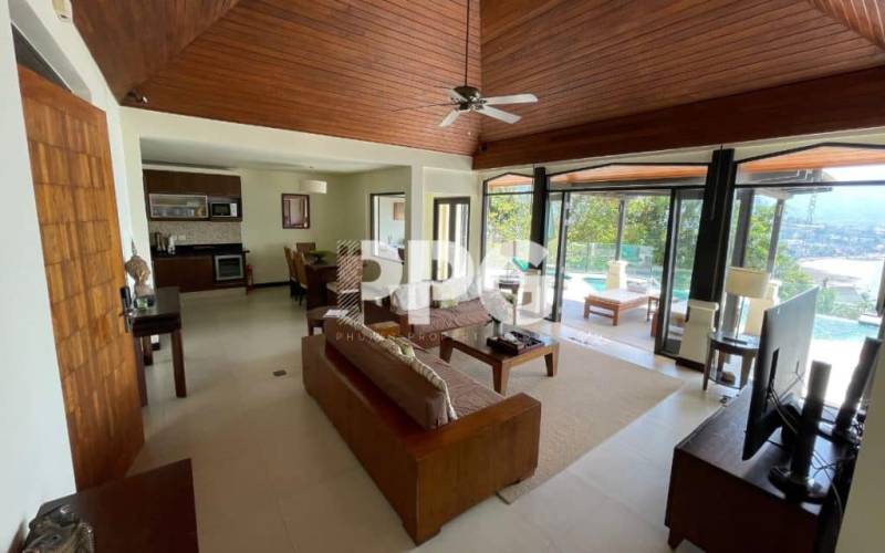 Phuket, 4 Bedrooms Bedrooms, ,6 BathroomsBathrooms,House,For Sale,2313