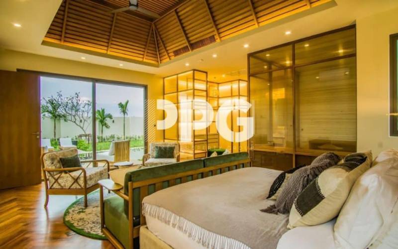 Phuket, 4 Bedrooms Bedrooms, ,4 BathroomsBathrooms,House,For Sale,2330