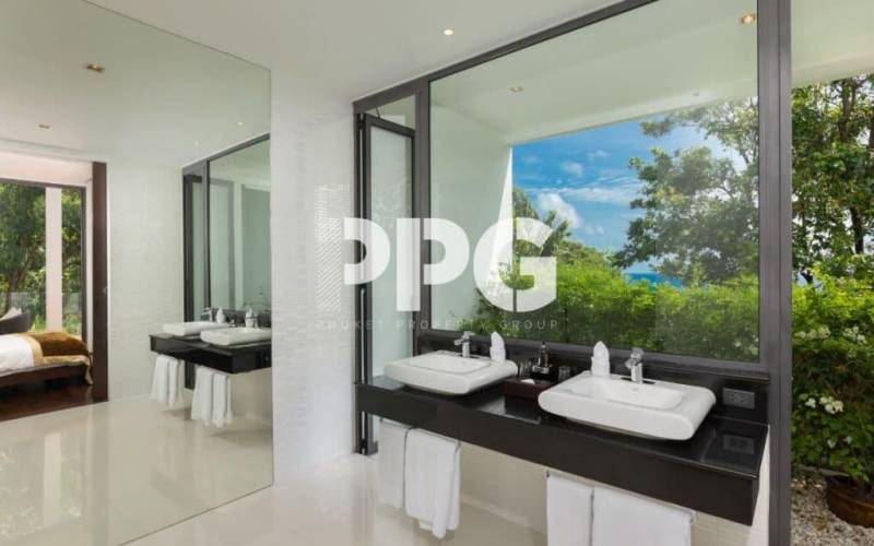 Phuket, 5 Bedrooms Bedrooms, ,6 BathroomsBathrooms,House,For Sale,2340