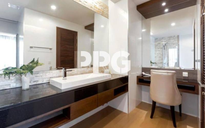 Phuket, 1 Bedroom Bedrooms, ,1 BathroomBathrooms,Condo,For Sale,2367