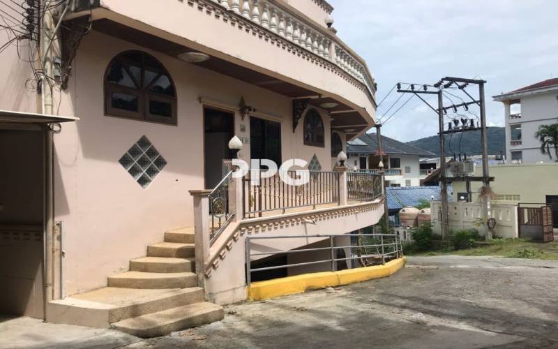 Phuket, 3 Bedrooms Bedrooms, ,3 BathroomsBathrooms,House,For Sale,2380