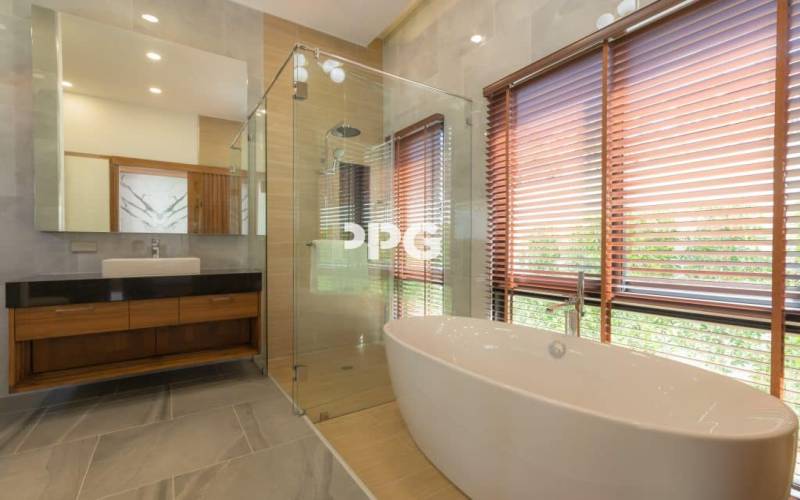 Phuket, 2 Bedrooms Bedrooms, ,2 BathroomsBathrooms,House,For Sale,2392