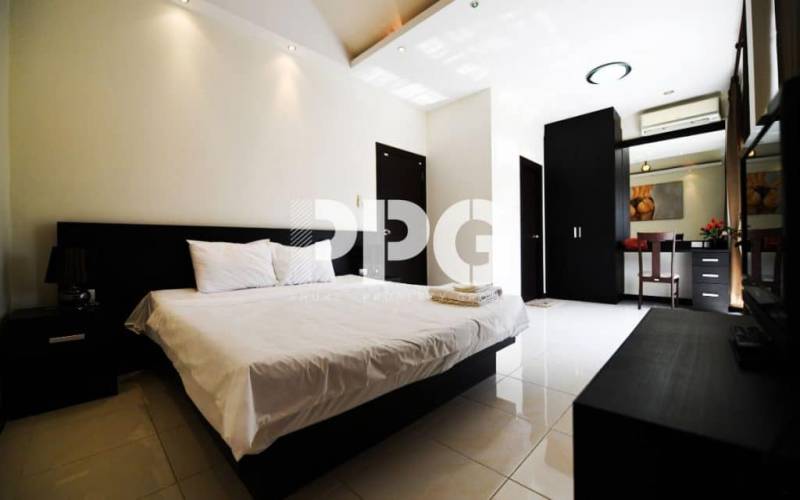 Phuket, 3 Bedrooms Bedrooms, ,3 BathroomsBathrooms,House,For Sale,2405