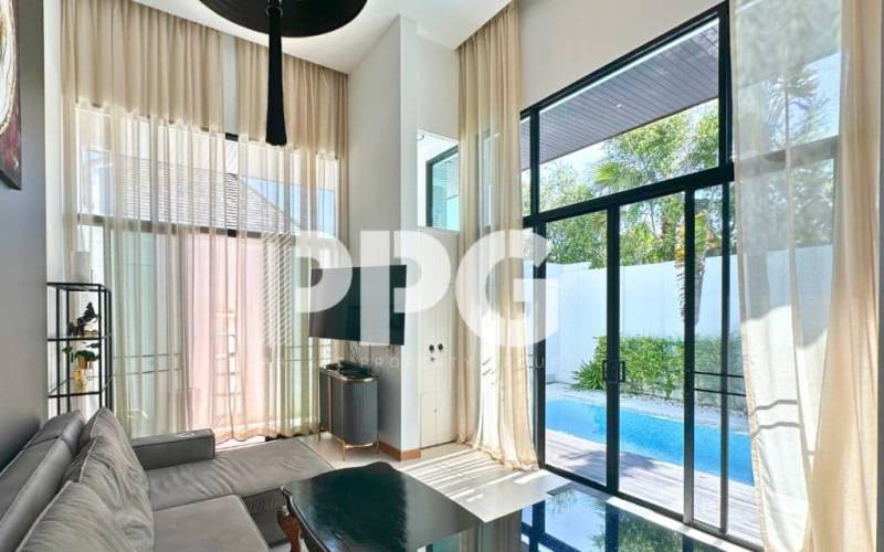 Phuket, 2 Bedrooms Bedrooms, ,2 BathroomsBathrooms,House,For Sale,2406