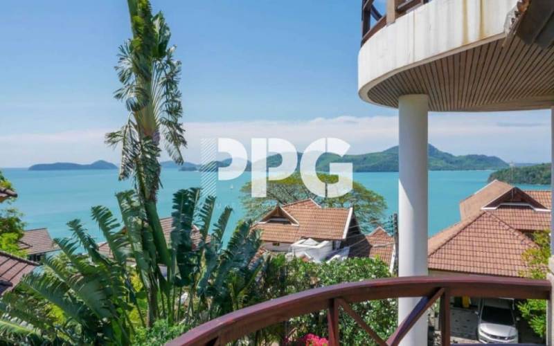 Phuket, 3 Bedrooms Bedrooms, ,2 BathroomsBathrooms,House,For Sale,2407