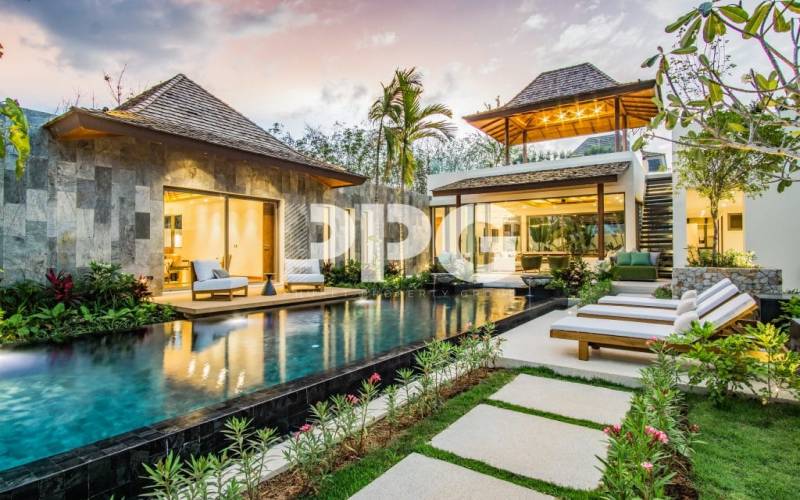 Phuket, 3 Bedrooms Bedrooms, ,3 BathroomsBathrooms,House,For Sale,2468