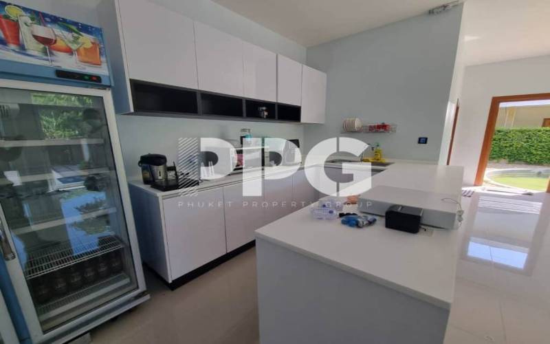 Phuket, 2 Bedrooms Bedrooms, ,3 BathroomsBathrooms,House,For Sale,2475