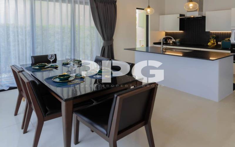 Phuket, 3 Bedrooms Bedrooms, ,3 BathroomsBathrooms,House,For Sale,2479