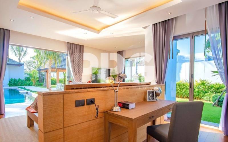 Phuket, 3 Bedrooms Bedrooms, ,3 BathroomsBathrooms,House,For Sale,2500