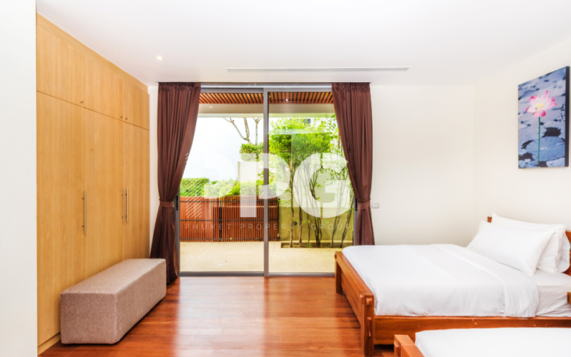 Phuket, 3 Bedrooms Bedrooms, ,3 BathroomsBathrooms,Condo,For Sale,2574