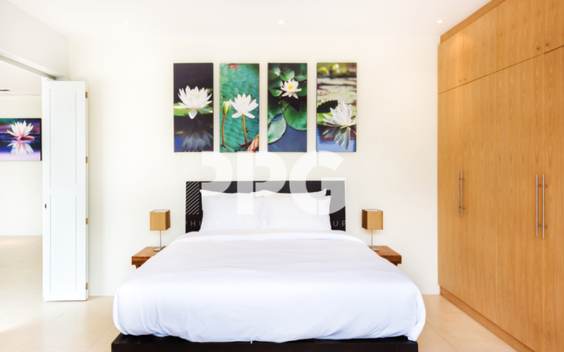 Phuket, 3 Bedrooms Bedrooms, ,3 BathroomsBathrooms,Condo,For Sale,2574