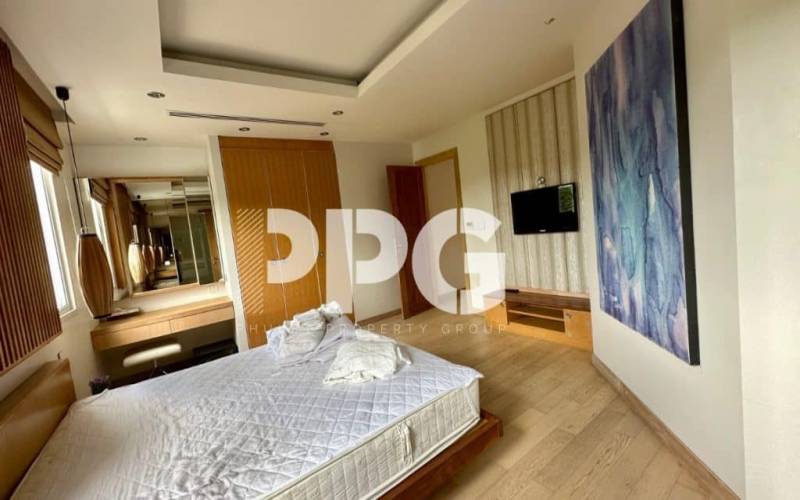 Phuket, 2 Bedrooms Bedrooms, ,2 BathroomsBathrooms,Condo,For Sale,2580