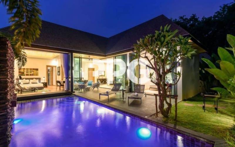 Phuket, 2 Bedrooms Bedrooms, ,3 BathroomsBathrooms,House,For Sale,2600