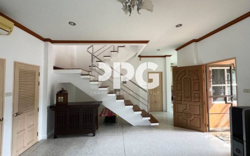 Phuket, 4 Bedrooms Bedrooms, ,4 BathroomsBathrooms,House,For Sale,2672