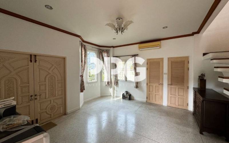 Phuket, 4 Bedrooms Bedrooms, ,4 BathroomsBathrooms,House,For Sale,2672