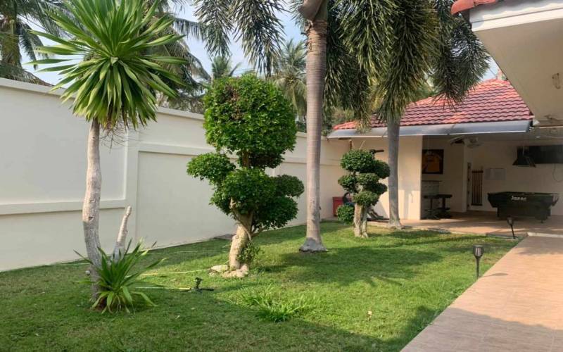 Pattaya, 3 Bedrooms Bedrooms, ,4 BathroomsBathrooms,House,For Sale,2681