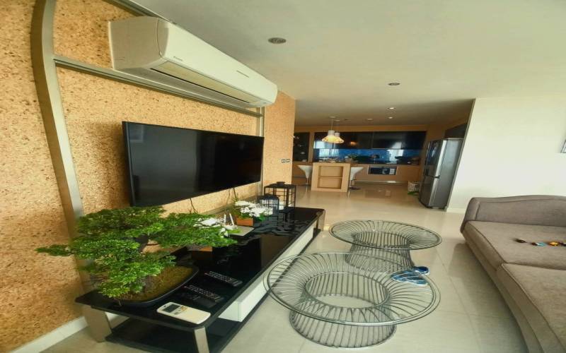 Pattaya, 2 Bedrooms Bedrooms, ,2 BathroomsBathrooms,Condo,For Sale,28,2697