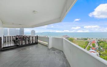 Pattaya, 4 Bedrooms Bedrooms, ,3 BathroomsBathrooms,Condo,For Rent,14,2732