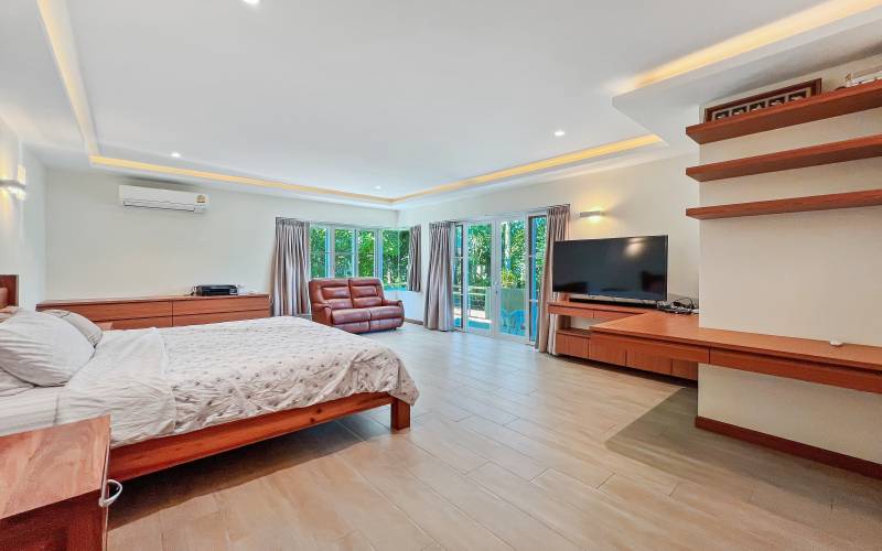 Pattaya, 6 Bedrooms Bedrooms, ,7 BathroomsBathrooms,House,For Sale,2760