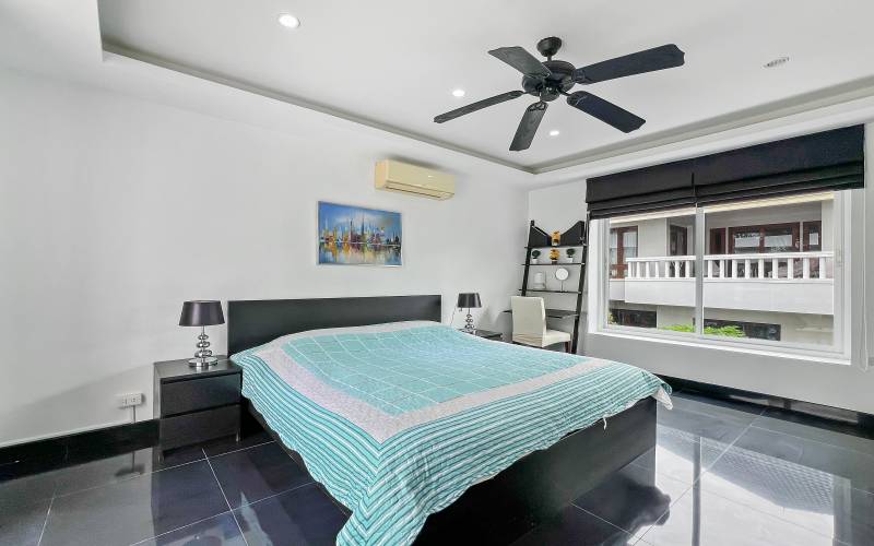 Pattaya, 5 Bedrooms Bedrooms, ,4 BathroomsBathrooms,House,For Sale,2770