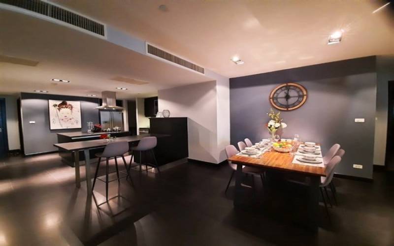 Beachfront condo for rent Jomtien, Jomtien luxury condo for sale, Na Jomtien condo for sale, Jomtien Real Estate Agency, Property Excellence