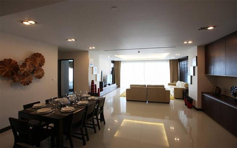 3 bedroom beachfront condo for rent in Jomtien, La Royale condo for rent, beachfront Jomtien for rent, Jomtien condos, Property Excellence, Jomtien Real Estate Agency