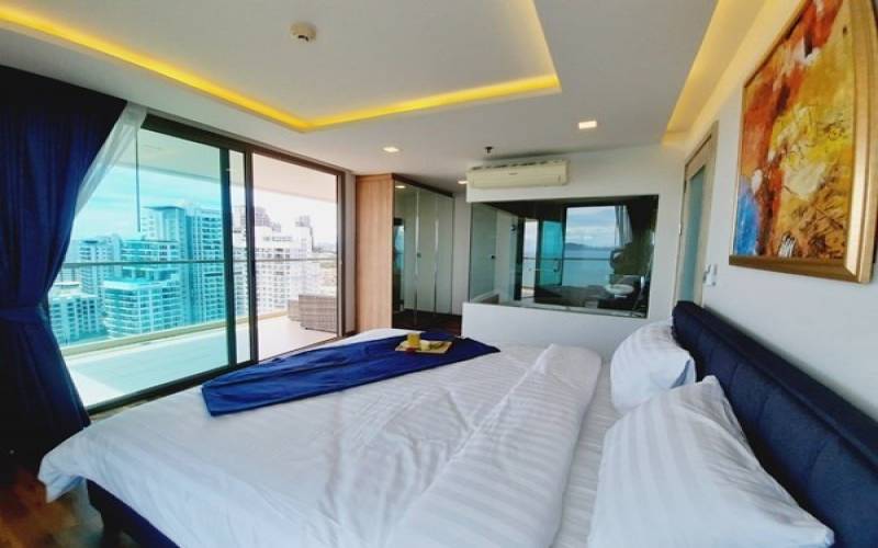 2 bedroom condo for sale in The Peak Towers Pattaya, Peak Towers Pattaya condo for sale, Luxury condo for sale in Pattaya, Pattaya condo for sale, Pattaya condos, Pattaya Luxury estate agent, Property Excellence