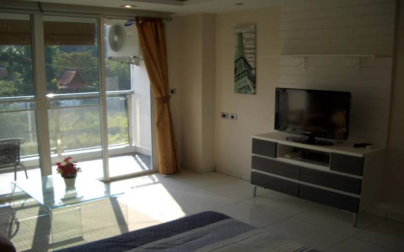 Spacious, studio, for rent, Hyde Park, Pattaya, Walking Steet