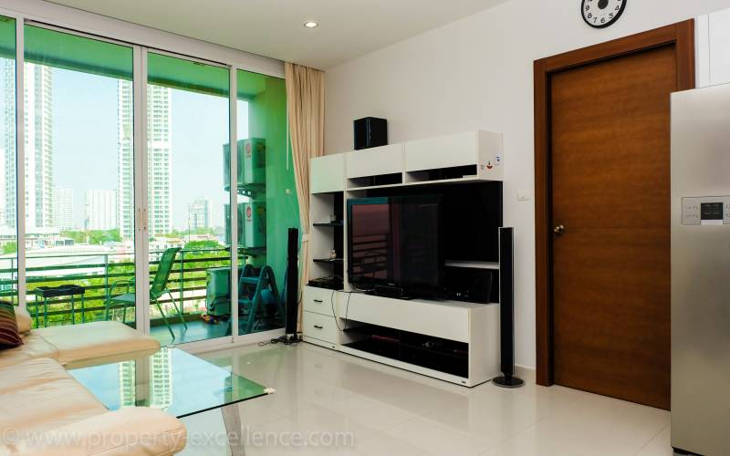 Beachfront condo for sale in Jomtien, Musselana Jomtien for sale, Jomtien condos for sale, 2 bedroom condo Jomtien, Property Excellence, beach front Jomtien for sale