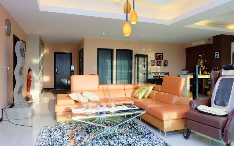 Penthouse for sale on Pratumnak Pattaya, Penthouse Pattaya, Pratumnak condo, condo for sale Pratumnak, Large condo for sale Pratumnak, Real Estate Pattaya, Property Excellence