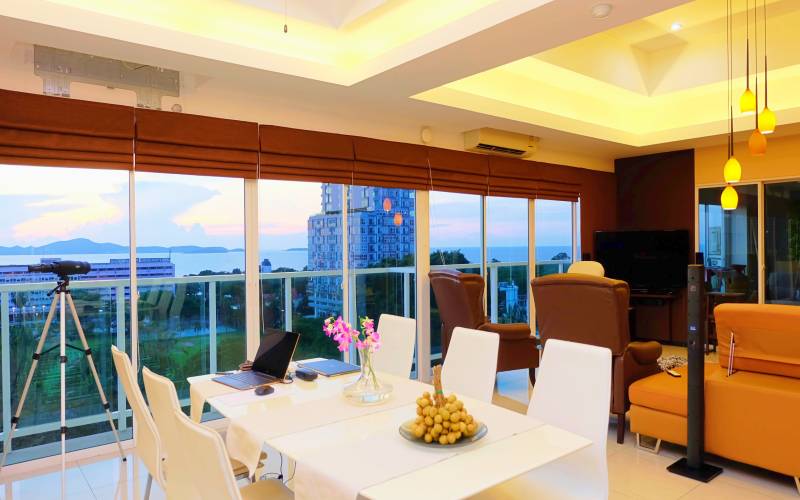 Penthouse for sale on Pratumnak Pattaya, Penthouse Pattaya, Pratumnak condo, condo for sale Pratumnak, Large condo for sale Pratumnak, Real Estate Pattaya, Property Excellence