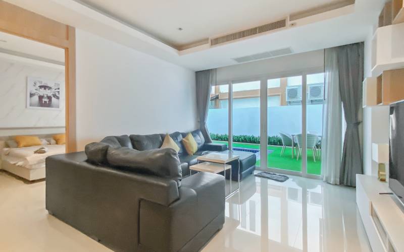 Large, 2-bedroom, condo, for rent, Pratumnak, Nova Ocean View, Pattaya, Russian market