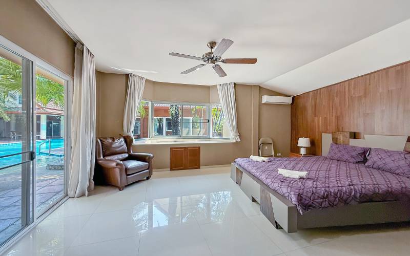 Pattaya, 6 Bedrooms Bedrooms, ,5 BathroomsBathrooms,House,For Sale,2799