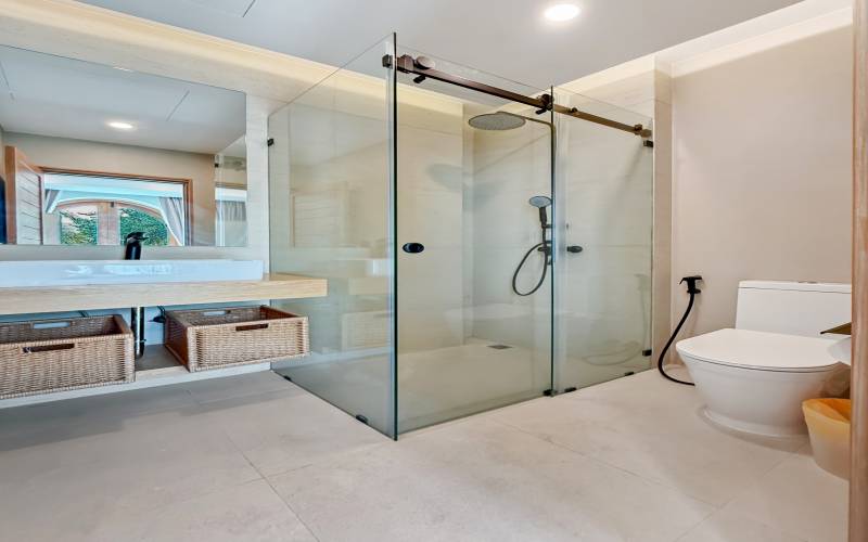 Pattaya, 3 Bedrooms Bedrooms, ,4 BathroomsBathrooms,House,For Sale,2805