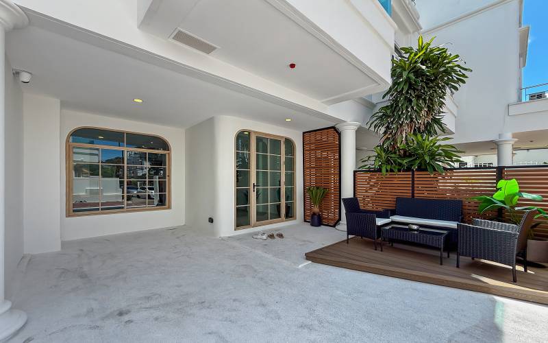 Pattaya, 3 Bedrooms Bedrooms, ,4 BathroomsBathrooms,House,For Sale,2806