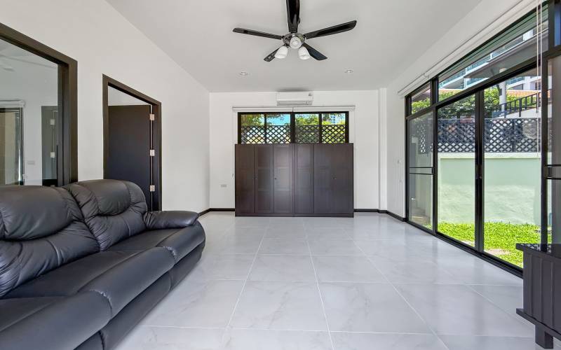 Pattaya, 4 Bedrooms Bedrooms, ,5 BathroomsBathrooms,House,For Sale,2807