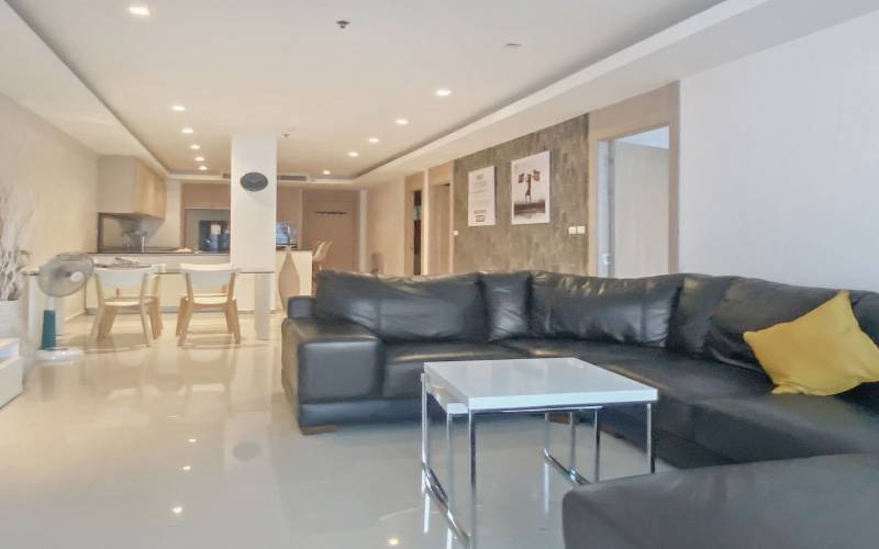 Pattaya, 2 Bedrooms Bedrooms, ,2 BathroomsBathrooms,Condo,For Sale,2818